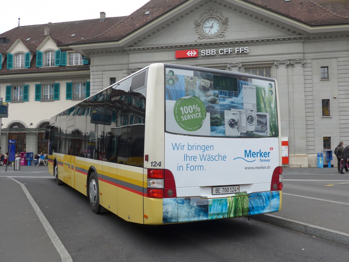 (160'033) - STI Thun - Nr. 124/BE 700'124 - MAN am 25. April 2015 beim Bahnhof Thun