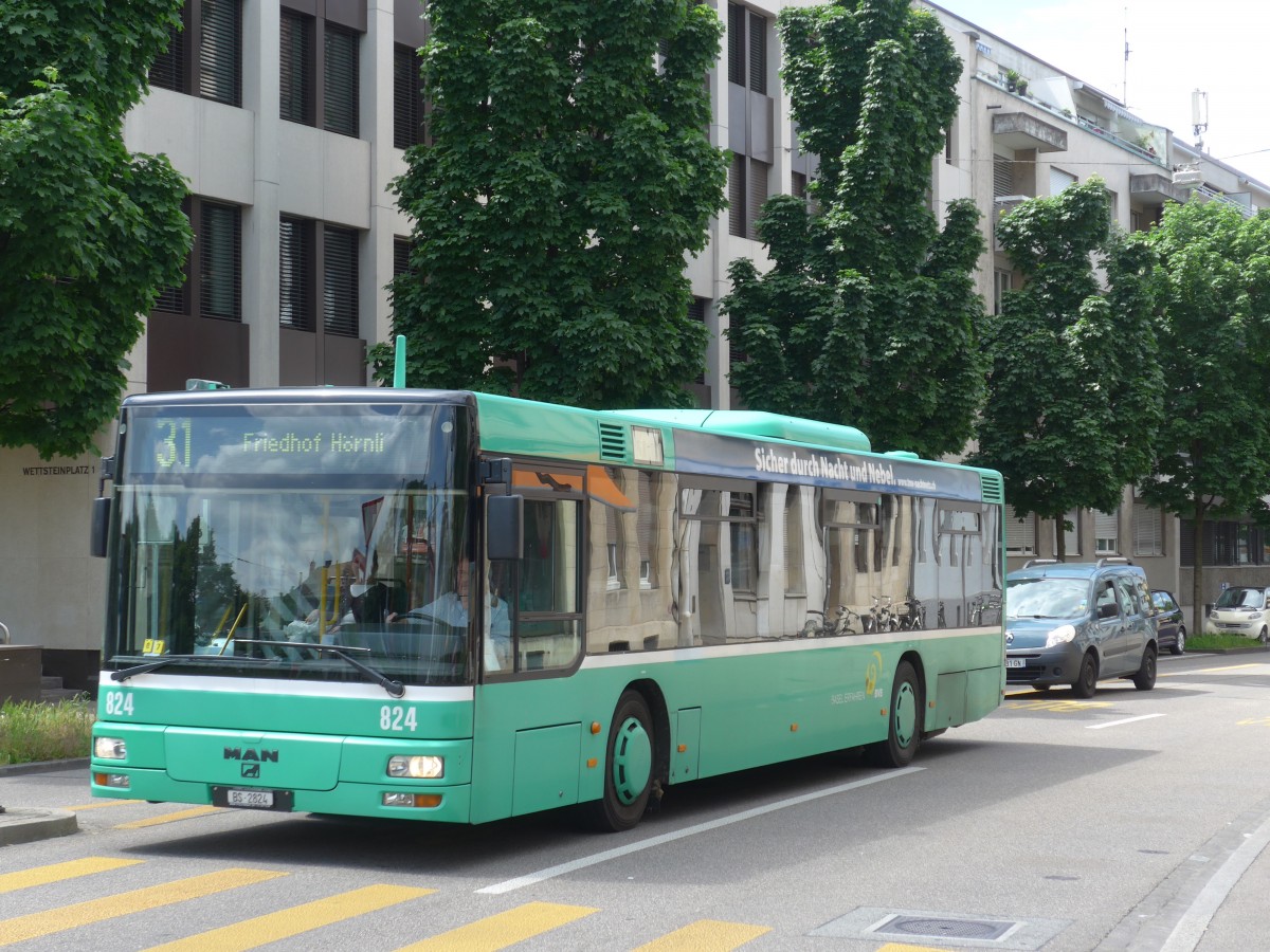 (160'544) - BVB Basel - Nr. 824/BS 2824 - MAN am 17. Mai 2015 in Basel, Wettsteinplatz