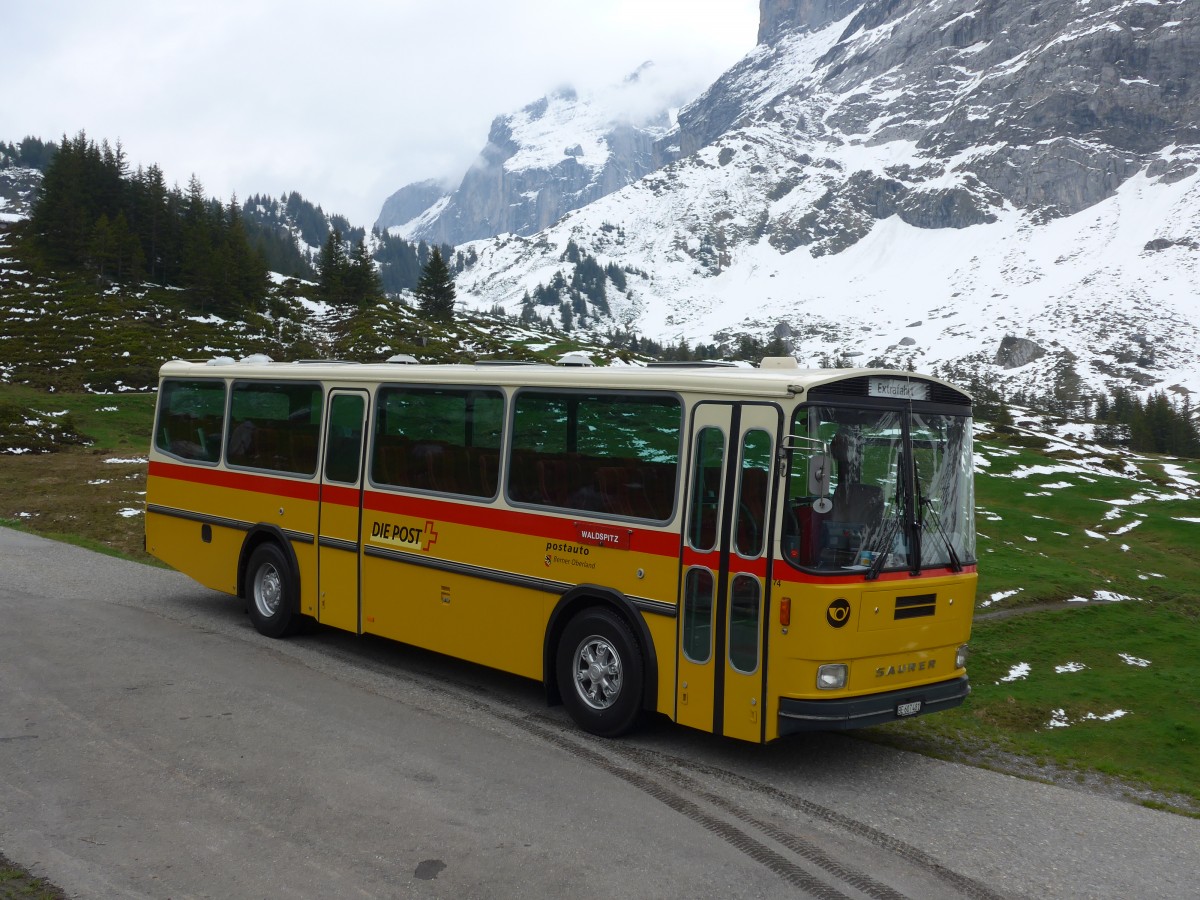 (161'011) - AVG Meiringen - Nr. 74/BE 607'481 - Saurer/R&J (ex PostAuto Berner Oberland; ex P 24'357) am 25. Mai 2015 in Grindelwald, Oberer Lauchbhl