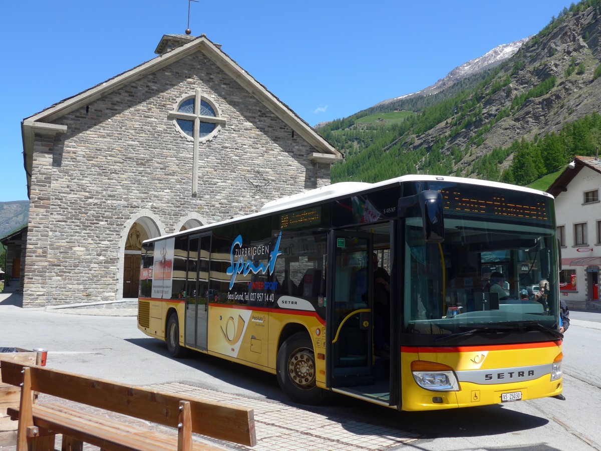 (161'125) - PostAuto Wallis - VS 25'030 - Setra (ex Anthamatten, Saas-Almagell) am 27. Mai 2015 in Saas-Grund, Post