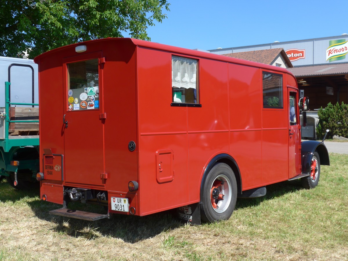 (161'777) - Schuler, Amsteg - UR 9031 - Berna/Hess (ex Hfliger, Luzern; ex M+3143) am 6. Juni 2015 in Thayngen, Saurertreffen