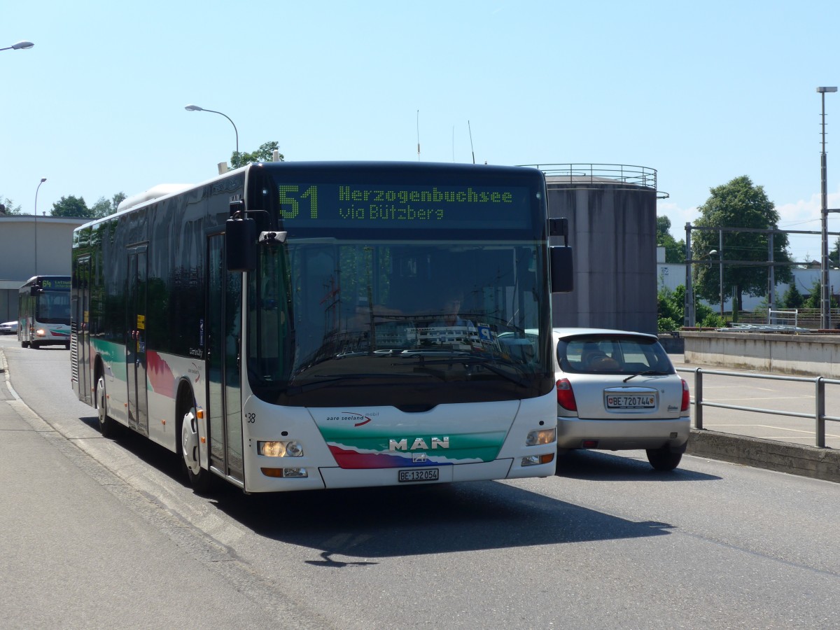 (161'912) - ASm Langenthal - Nr. 38/BE 132'054 - MAN am 6. Juni 2015 in Langenthal, Eisenbahnstrasse