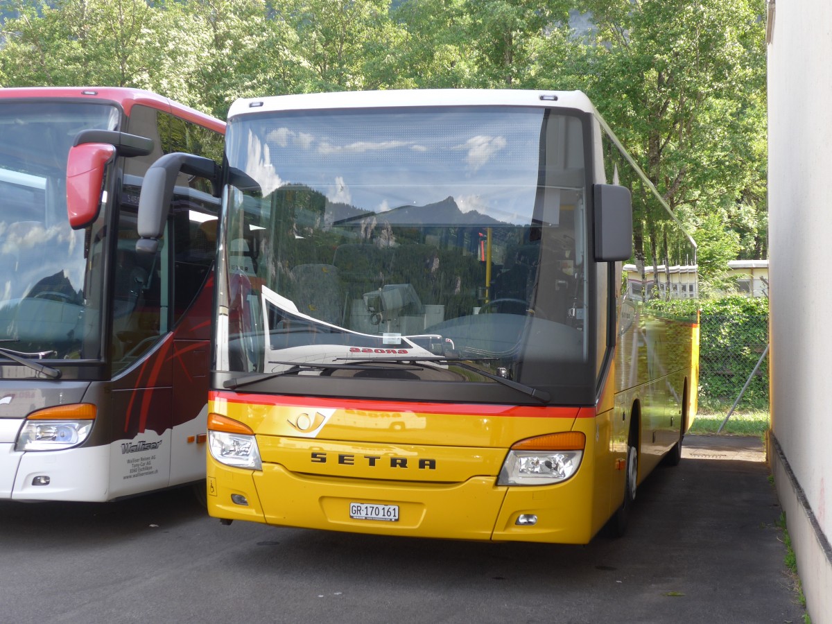 (162'055) - PostAuto Graubnden - GR 170'161 - Setra am 13. Juni 2015 in Meiringen, Balm