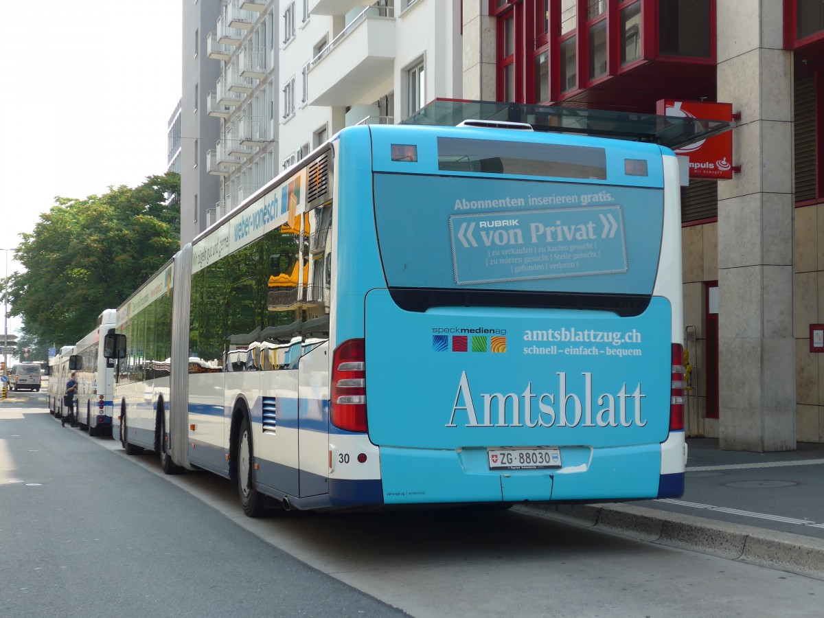 (162'983) - ZVB Zug - Nr. 30/ZG 88'030 - Mercedes am 6. Juli 2015 beim Bahnhof Zug