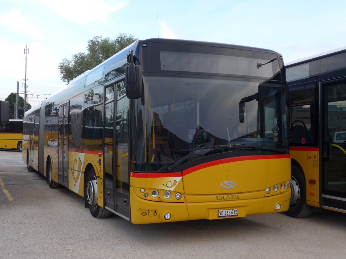 (163'063) - CarPostal Ouest - VD 265'615 - Solaris am 12. Juli 2015 in Yverdon, Garage