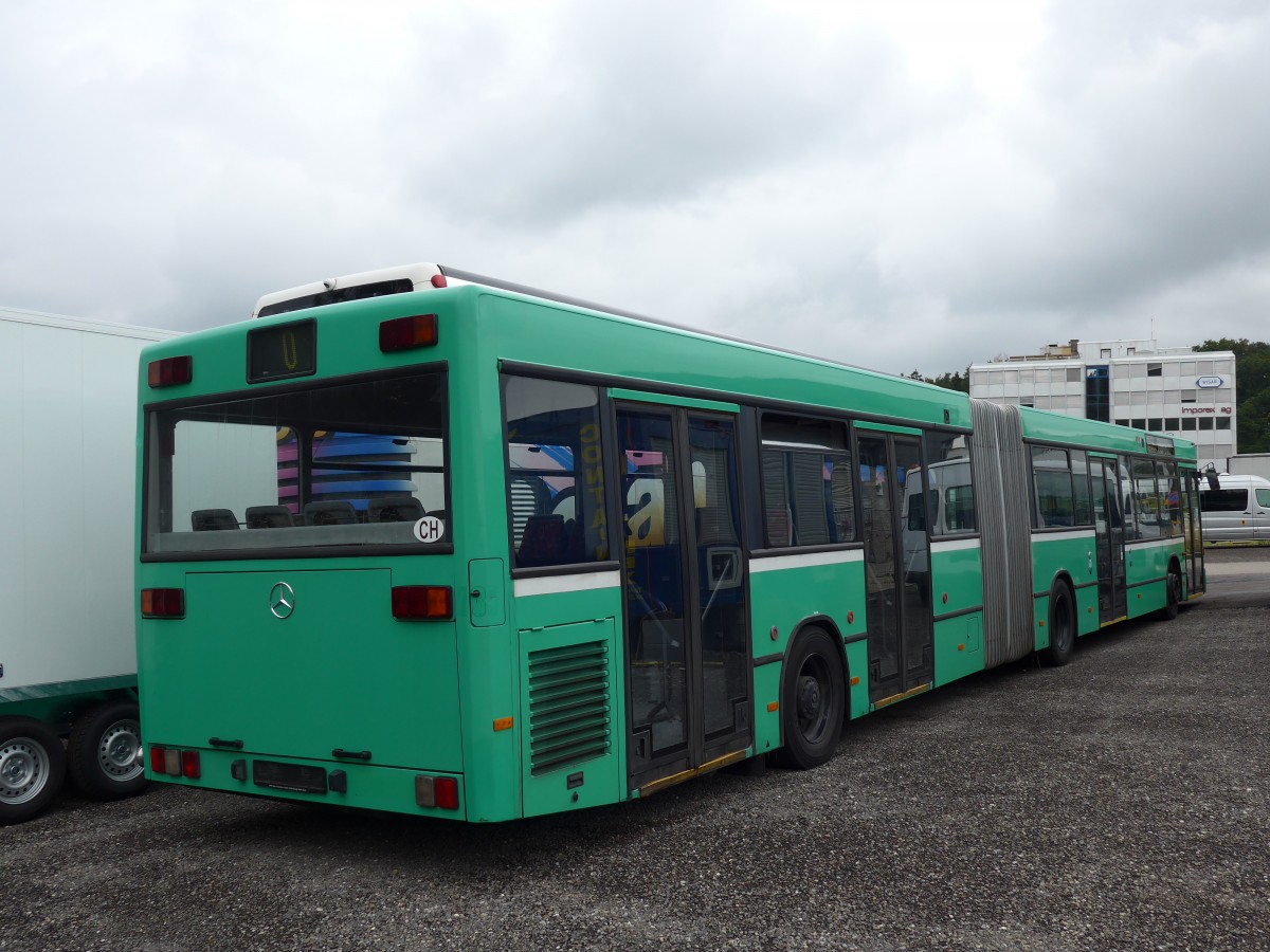 (163'339) - BVB Basel - Nr. 735 - Mercedes (ex VAG Freiburg/D Nr. 935) am 15. August 2015 in Kloten, EvoBus