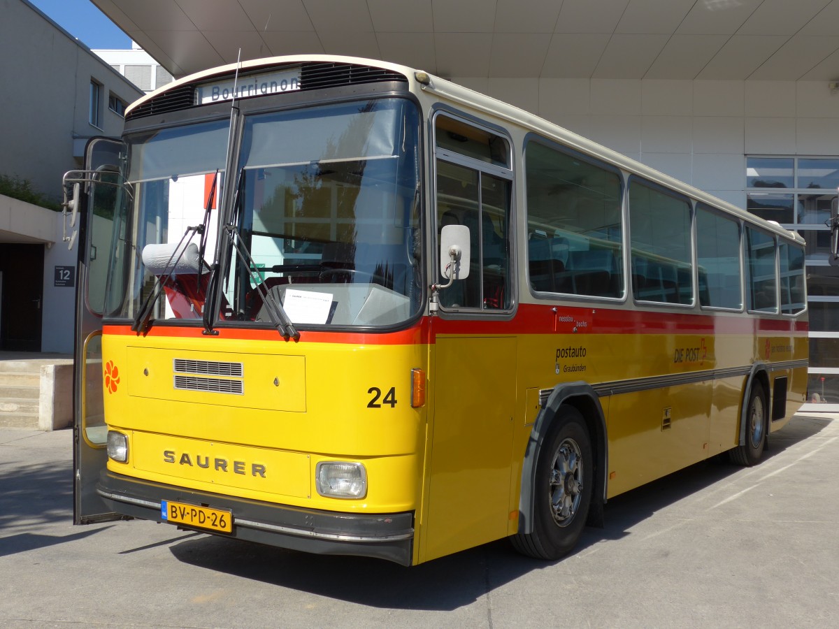 (163'893) - Aus Holland: FRAM Drachten - Nr. 24/BV-PD-26 - Saurer/R&J (ex PostAuto Graubnden; ex P 24'367) am 29. August 2015 in Oberkirch, CAMPUS Sursee