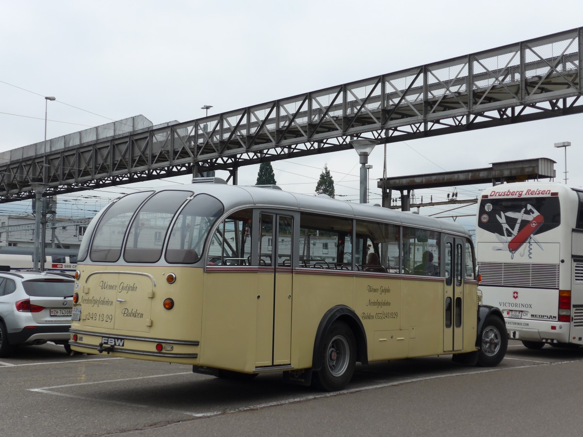 (166'188) - Gutjahr, Bubikon - Nr. 1/ZH 20'581 - FBW/FHS (ex AAGL Liestal; ex BLT Oberwil; ex Einwohnergemeinde, Dornach) am 10. Oktober 2015 beim Bahnhof Rapperswil