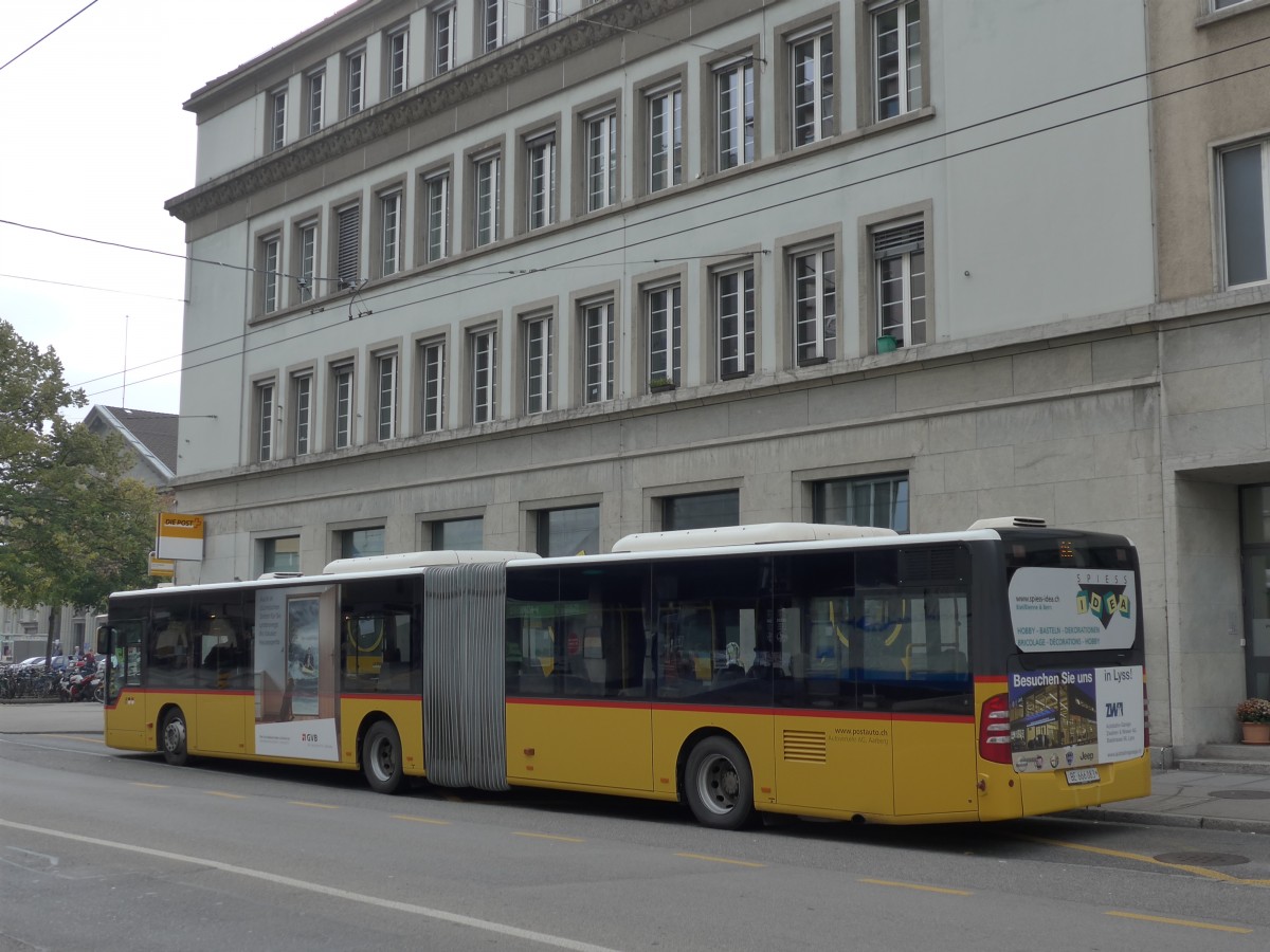 (166'416) - AVA Aarberg - Nr. 10/BE 666'083 - Mercedes am 24. Oktober 2015 in Biel, Bahnhofplatz