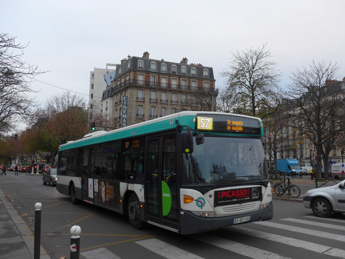 (166'756) - RATP Paris - Nr. 9489/AV 401 HZ - Scania am 16. November 2015 in Paris, Nation