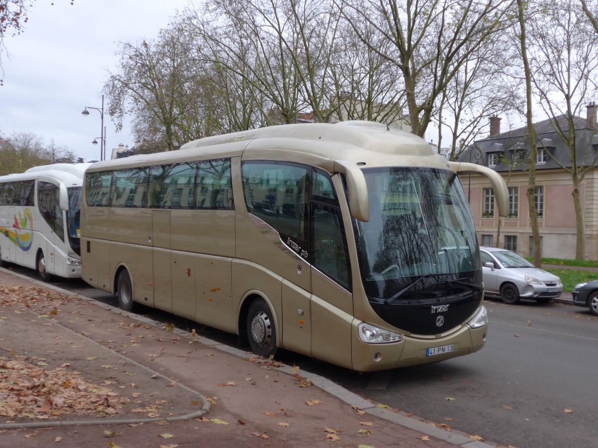 (167'205) - Aus Portugal: ??? - 41-PN-13 - Irizar am 17. November 2015 in Versailles, Gare Rive Gauche