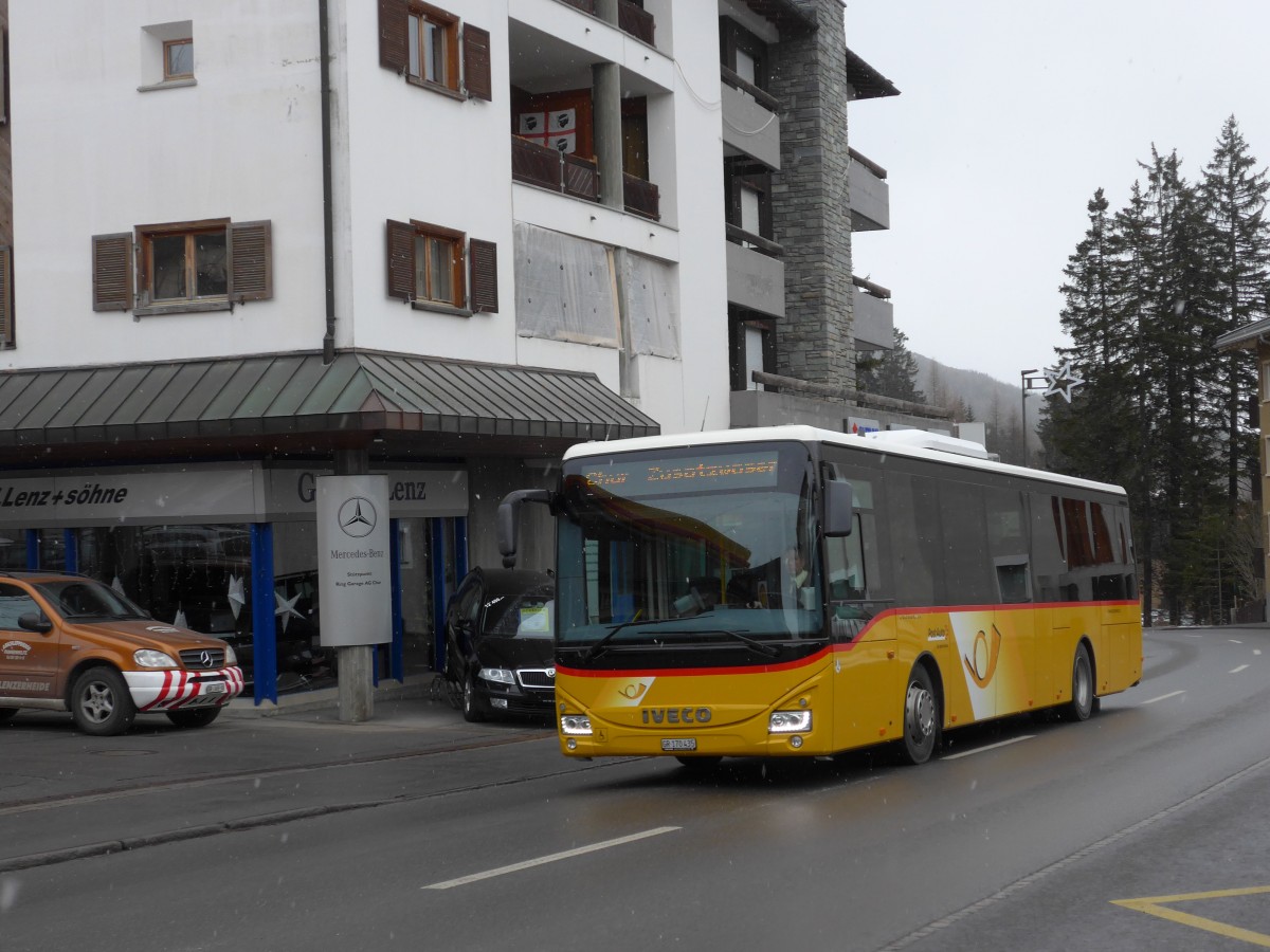 (168'277) - PostAuto Graubnden - GR 170'435 - Iveco am 2. Januar 2016 in Lenzerheide, Voa Principale