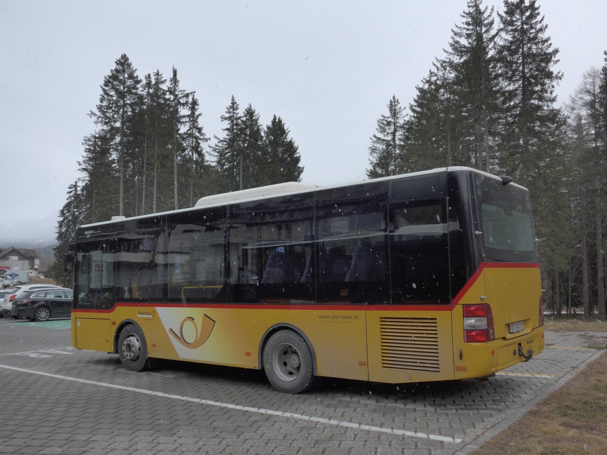 (168'281) - Bossi&Hemmi, Tiefencastel - GR 154'013 - MAN/Gppel (ex Zegg, Samnaun) am 2. Januar 2016 in Lenzerheide, Voa Principale