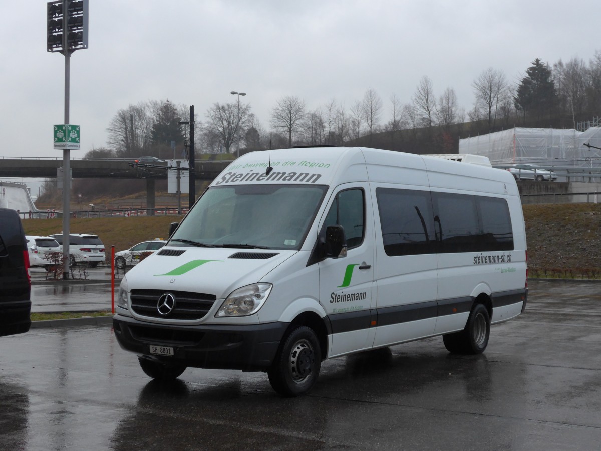 (168'297) - Steinemann, Schaffhausen - SH 8801 - Mercedes am 2. Januar 2016 in Zrich, Flughafen