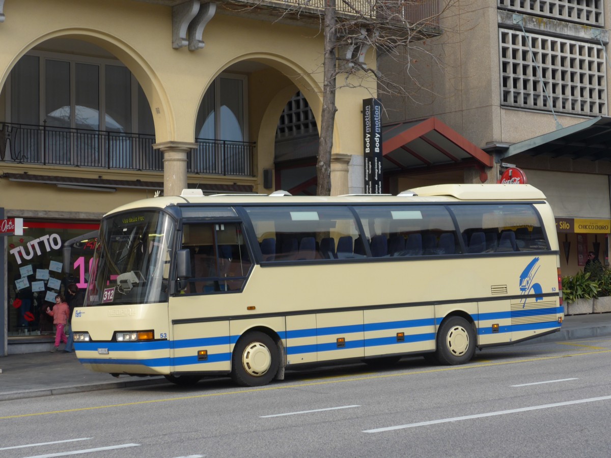 (168'611) - FART Locarno - Nr. 53/TI 311'953 - Neoplan am 6. Februar 2016 beim Bahnhof Locarno