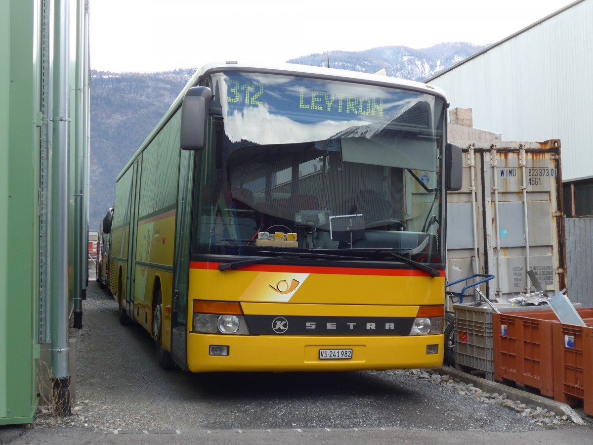 (169'042) - Buchard, Leytron - VS 241'982 - Setra (ex PostAuto Wallis; ex Zimmermann, Visperterminen) am 6. Mrz 2016 in Leytron, Garage