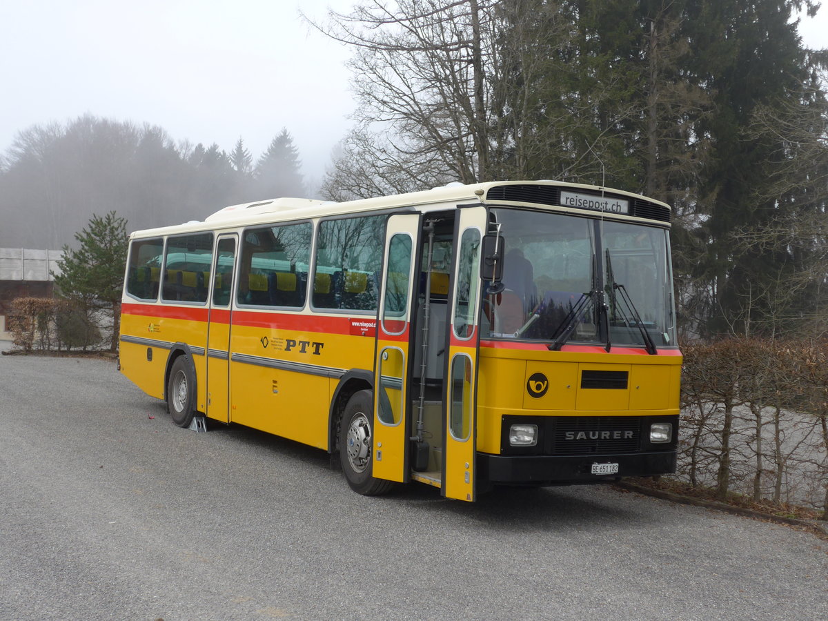 (169'652) - Bernair, Mnsingen - BE 651'182 - Saurer/Tscher (ex Schebath, Lauerz; ex Albin, Fllanden; ex Heim, Flums) am 2. April 2016 in Teufen, Restaurant Waldegg