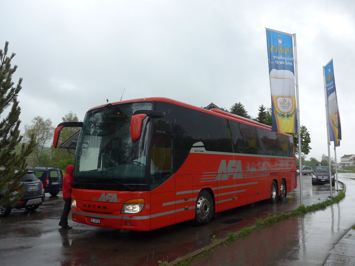 (171'007) - Aus der Schweiz: AFA Adelboden - Nr. 23/BE 26'709 - Setra (ex Blaguss, A-Wien Nr. 5402) am 19. Mai 2016 in Wangen, Landgasthaus Starz