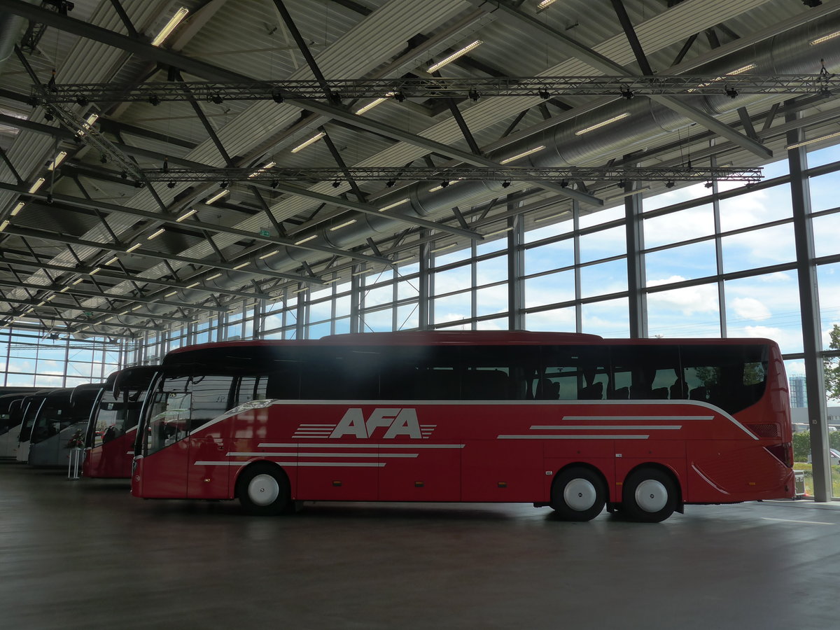 (171'140) - Fr die Schweiz: AFA Adelboden - Nr. 16/BE 21'181 - Setra am 20. Mai 2016 in Neu-Ulm, Setrawerk