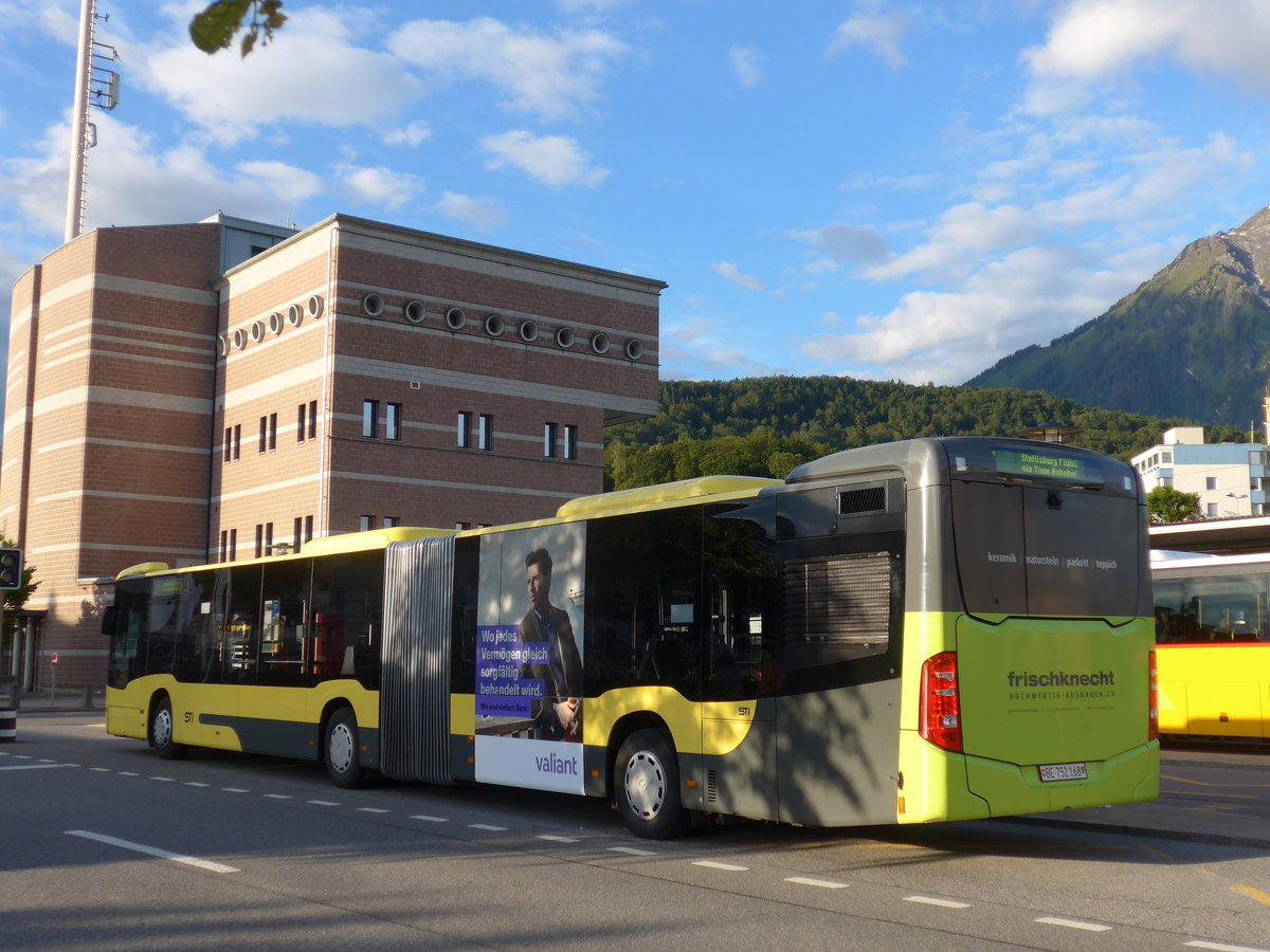 (171'690) - STI Thun - Nr. 168/BE 752'168 - Mercedes am 12. Juni 2016 beim Bahnhof Spiez