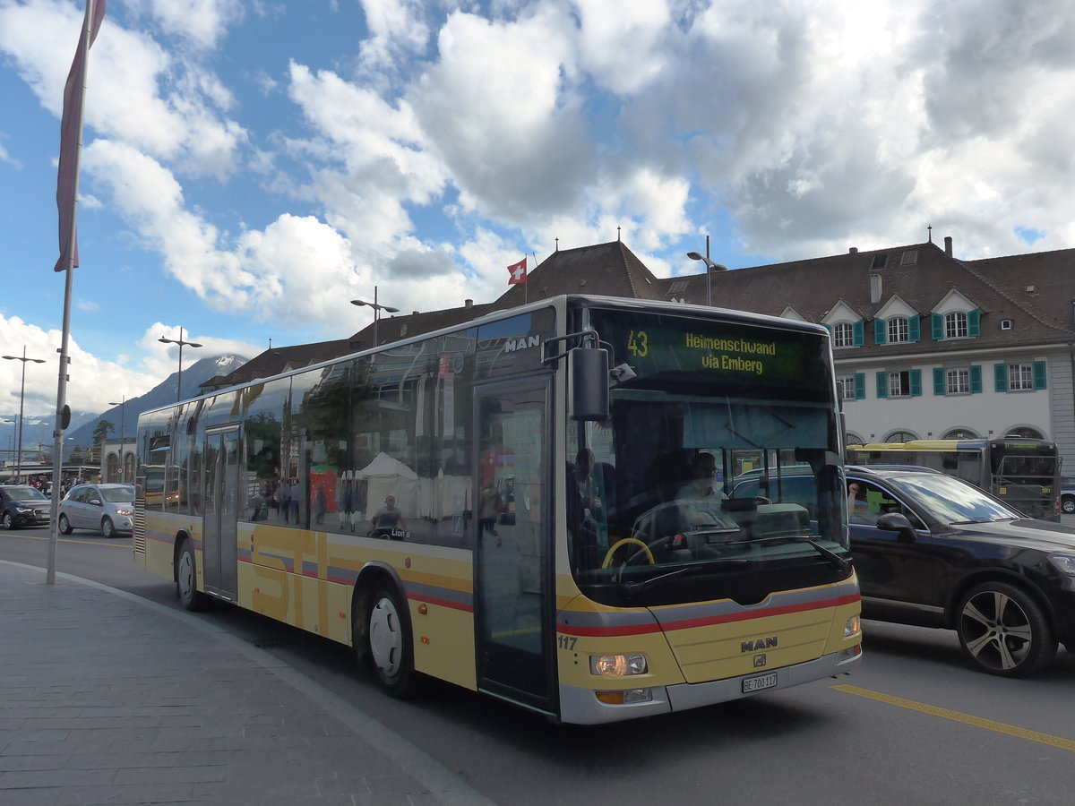 (171'885) - STI Thun - Nr. 117/BE 700'117 - MAN am 17. Juni 2016 beim Bahnhof Thun