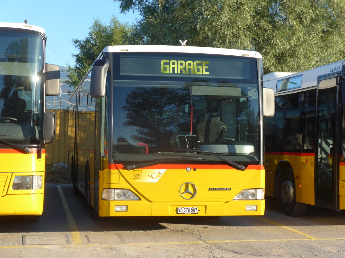 (172'795) - CarPostal Ouest - VD 570'807 - Mercedes (ex SAPJV, L'Isle Nr. 26) am 10. Juli 2016 in Yverdon, Garage