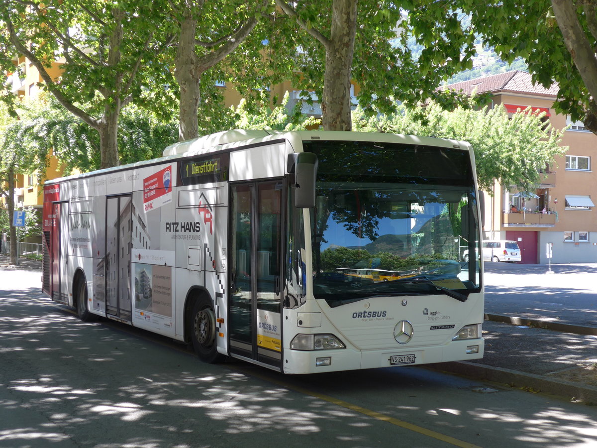 (173'648) - PostAuto Wallis - VS 241'962 - Mercedes am 7. August 2016 in Brig, Garage