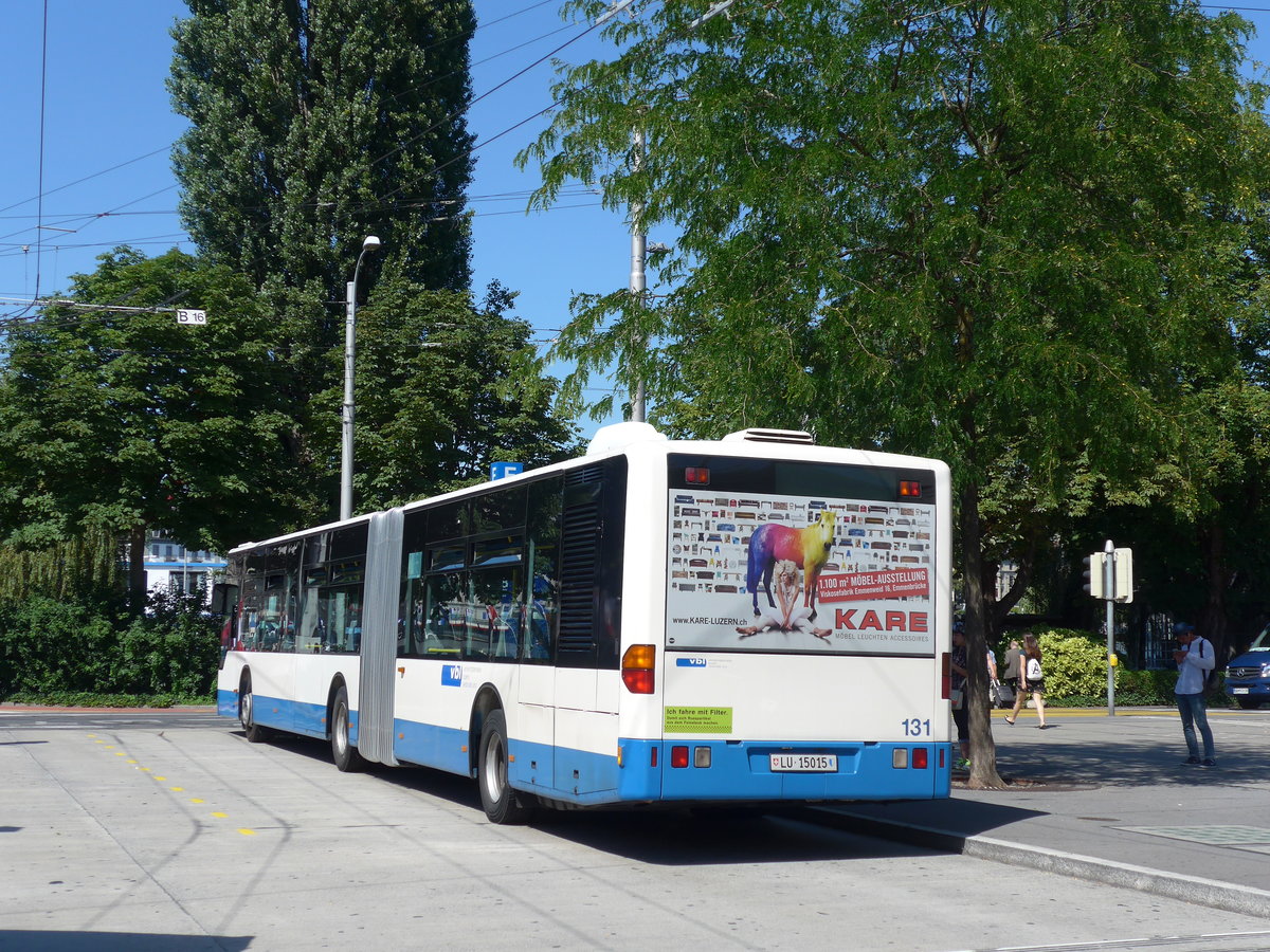 (173'869) - VBL Luzern - Nr. 131/LU 15'015 - Mercedes am 8. August 2016 beim Bahnhof Luzern