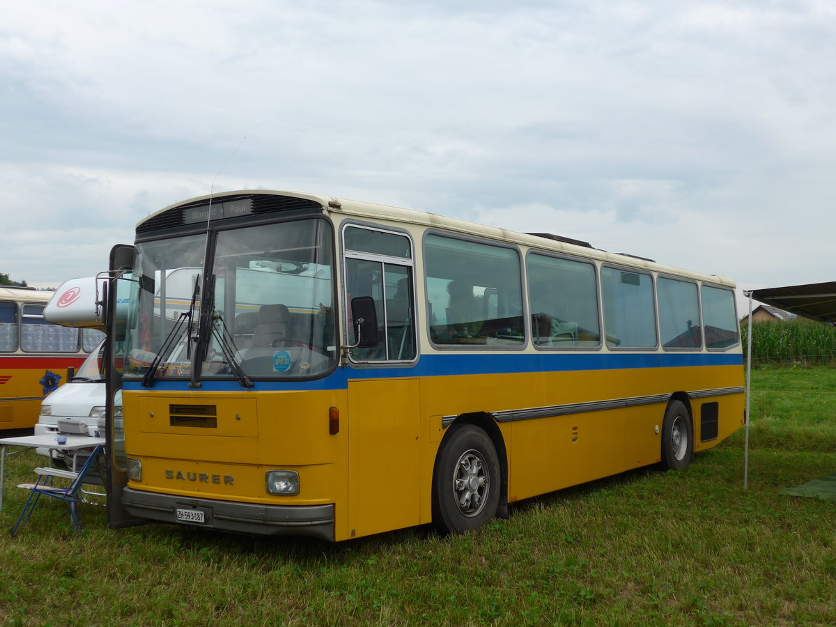 (173'977) - Aus der Schweiz: Metz, Watt - ZH 593'187 - Saurer/Tscher (ex P 24'267) am 20. August 2016 in Bsingen, Bahnhof