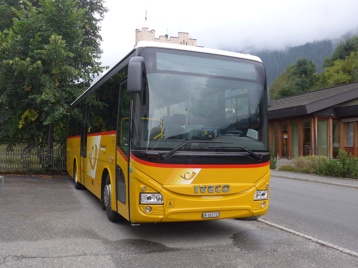 (174'951) - Mark, Andeer - GR 163'712 - Iveco am 18. September 2016 in Andeer, Garage