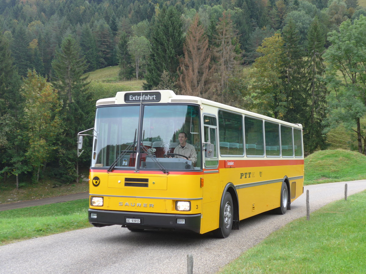 (175'344) - Kolb, Grasswil - Nr. 3/BE 93'915 - Saurer/R&J (ex Schmocker, Stechelberg Nr. 3; ex Nr. 1; ex Gertsch, Stechelberg Nr. 1) am 2. Oktober 2016 am Scheltenpass (Solothurnerseite)