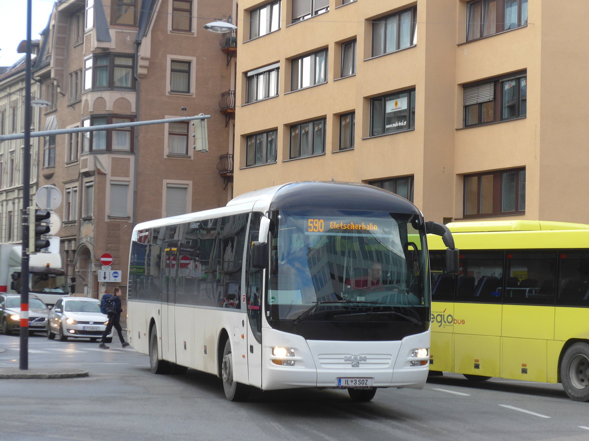 (175'832) - Deutschmann, Fulpmes - IL 3 SOZ - MAN am 18. Oktober 2016 beim Bahnhof Innsbruck