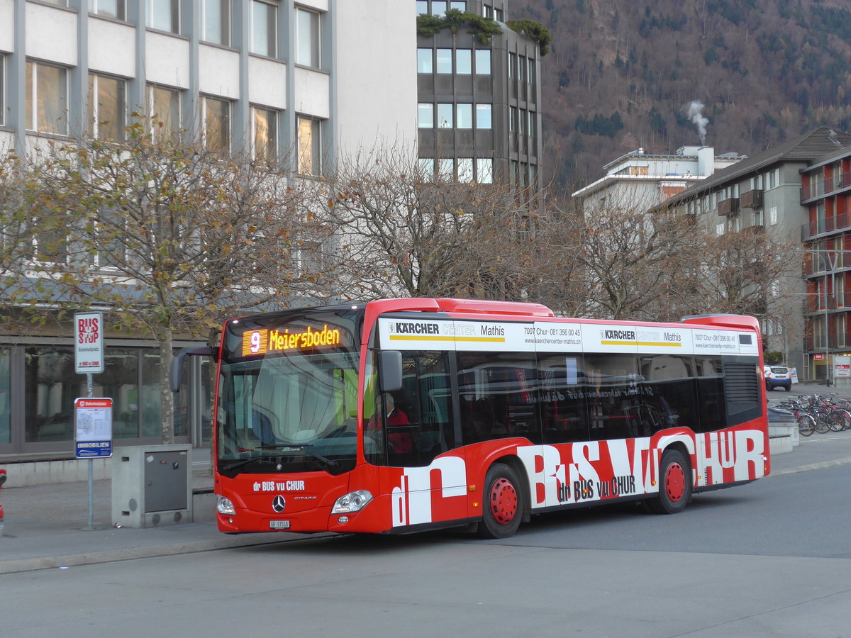 (177'075) - SBC Chur - Nr. 18/GR 97'518 - Mercedes am 10. Dezember 2016 beim Bahnhof Chur