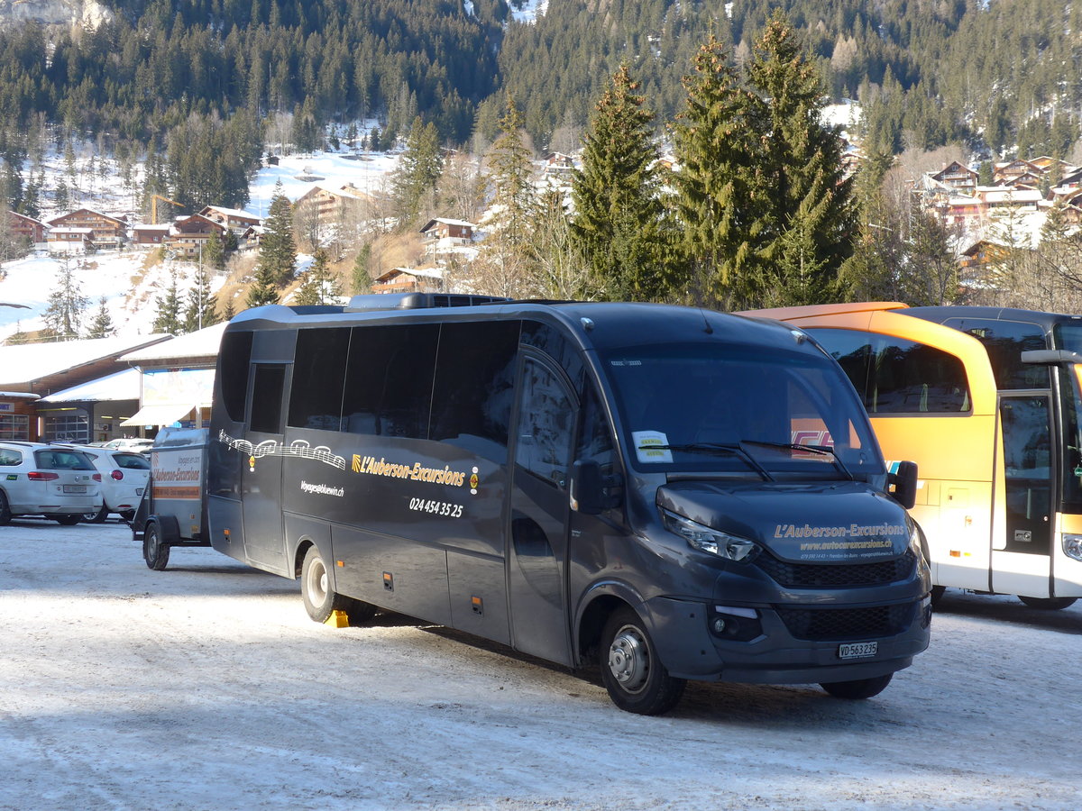 (178'220) - Brard, Yverdon - VD 563'235 - Iveco am 29. Januar 2017 in Adelboden, ASB