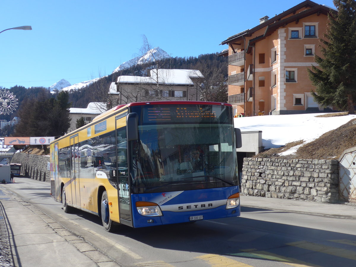 (178'630) - SBC Chur - Nr. 107/GR 100'107 - Setra am 18. Februar 2017 beim Bahnhof St. Moritz