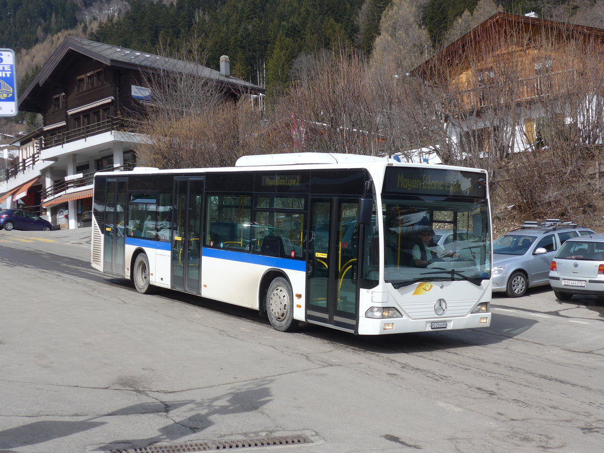 (178'970) - Buchard, Leytron - Nr. 62/VS 214'690 - Mercedes (ex Maag, Kloten Nr. 34) am 12. Mrz 2017 in Ovronnaz, Post