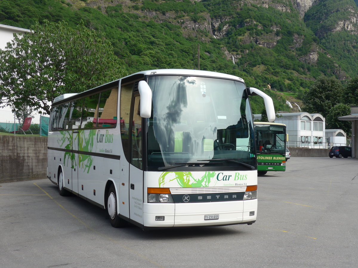 (180'627) - ABl Biasca - Nr. 15/TI 231'015 - Setra am 23. Mai 2017 in Biasca, Garage