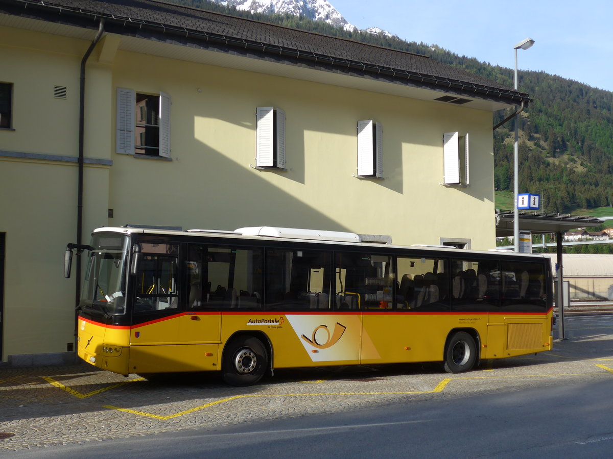 (180'679) - Marchetti, Airolo - TI 241'032 - Volvo am 24. Mai 2017 beim Bahnhof Airolo