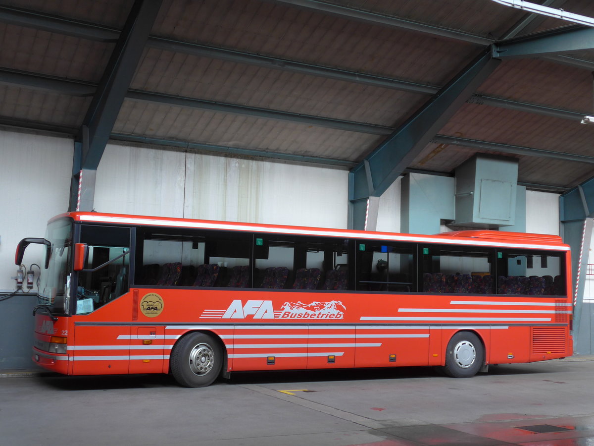 (180'983) - AFA Adelboden - Nr. 22/BE 26'708 - Setra (ex Nr. 8) am 4. Juni 2017 im Autobahnhof Adelboden