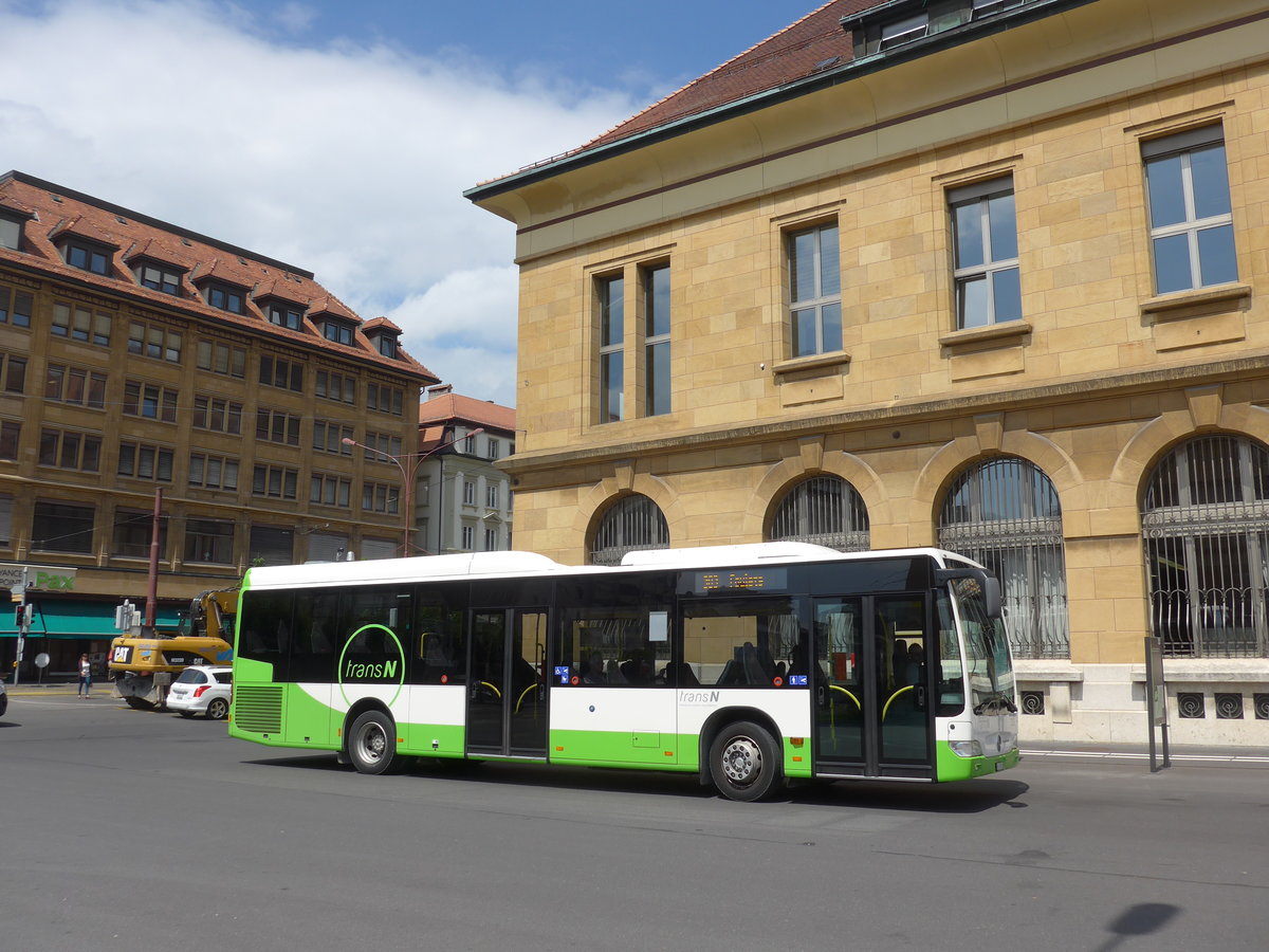 (181'084) - transN, La Chaux-de-Fonds - Nr. 336/NE 98'336 - Mercedes am 12. Juni 2017 beim Bahnhof La Chaux-de-Fonds