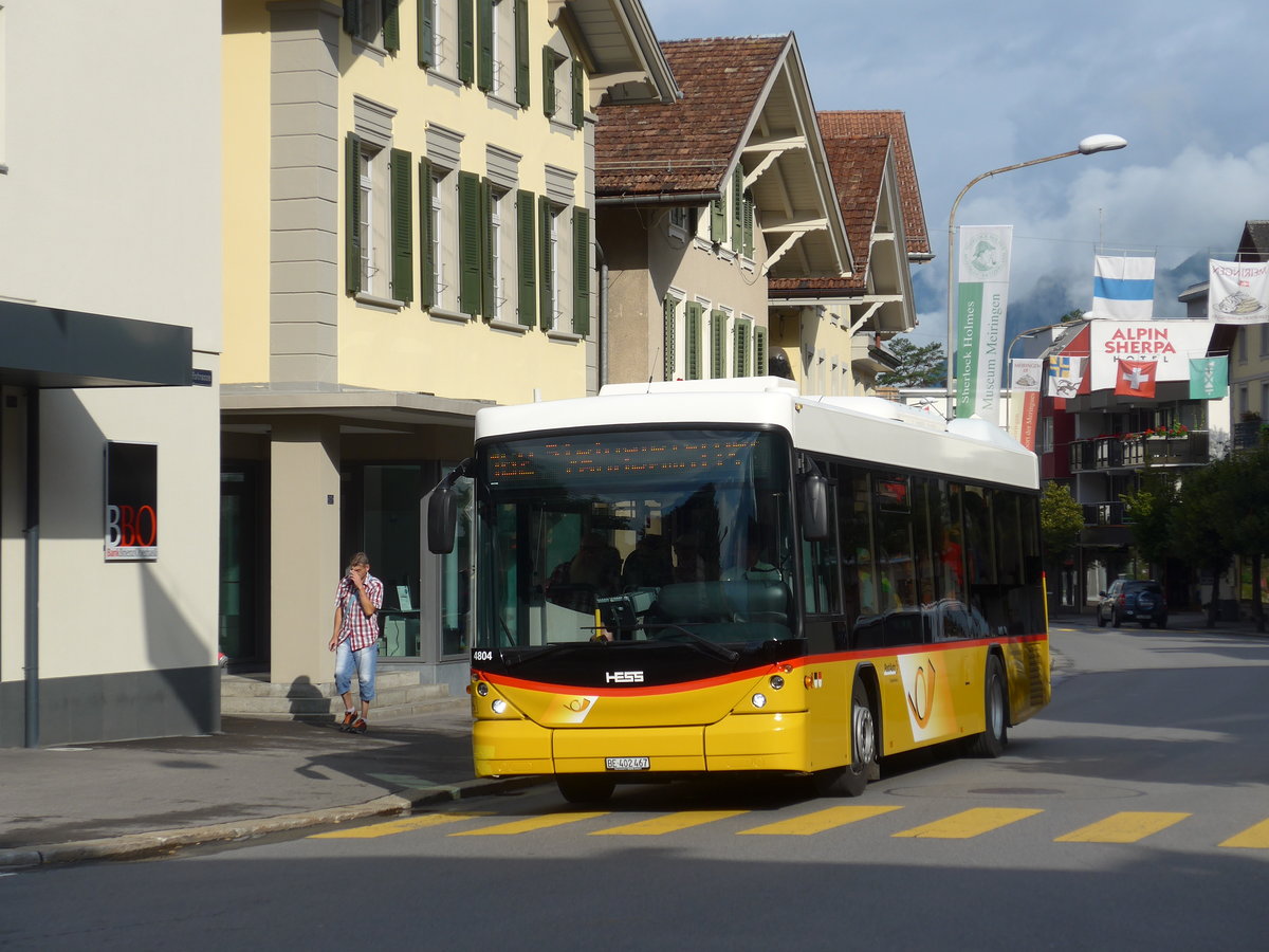 (182'183) - AVG Meiringen - Nr. 67/BE 402'467 - Scania/Hess (ex Nr. 76; ex Steiner, Messen) am 23. Juli 2017 in Meiringen, Casino Platz