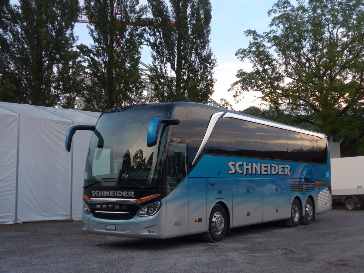 (182'480) - Schneider, Langendorf - SO 28'514 - Setra am 1. August 2017 in Thun, Lachenwiese