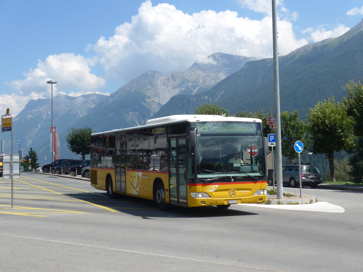 (182'764) - PostAuto Graubnden - GR 102'341 - Mercedes am 5. August 2017 beim Bahnhof Scuol-Tarasp