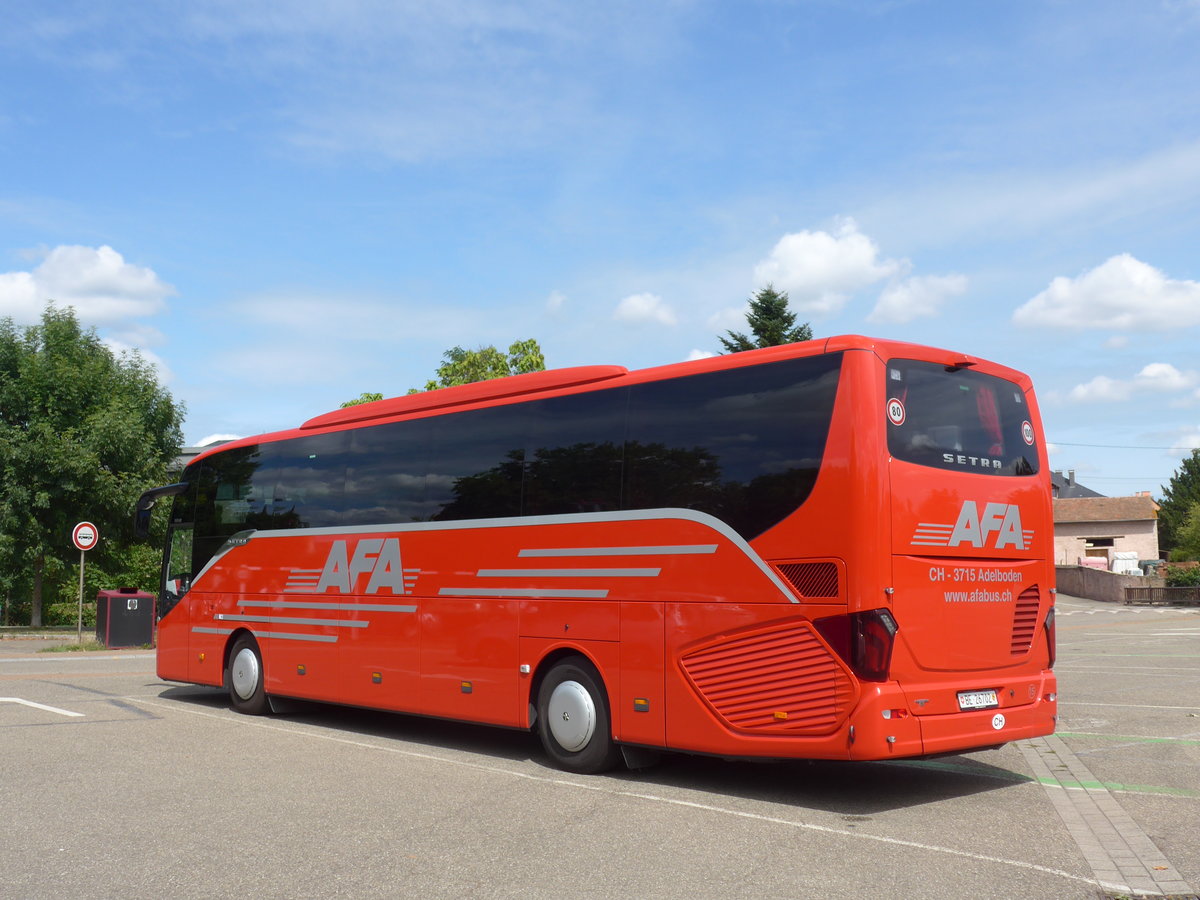 (183'778) - Aus der Schweiz: AFA Adelboden - Nr. 15/BE 26'702 - Setra am 21. August 2017 in Obernai, Carparkplatz