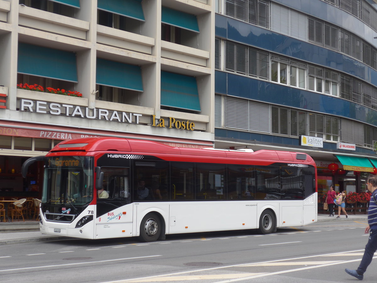 (184'063) - PostAuto Wallis - Nr. 78/VS 461'600 - Volvo am 24. August 2017 beim Bahnhof Sion