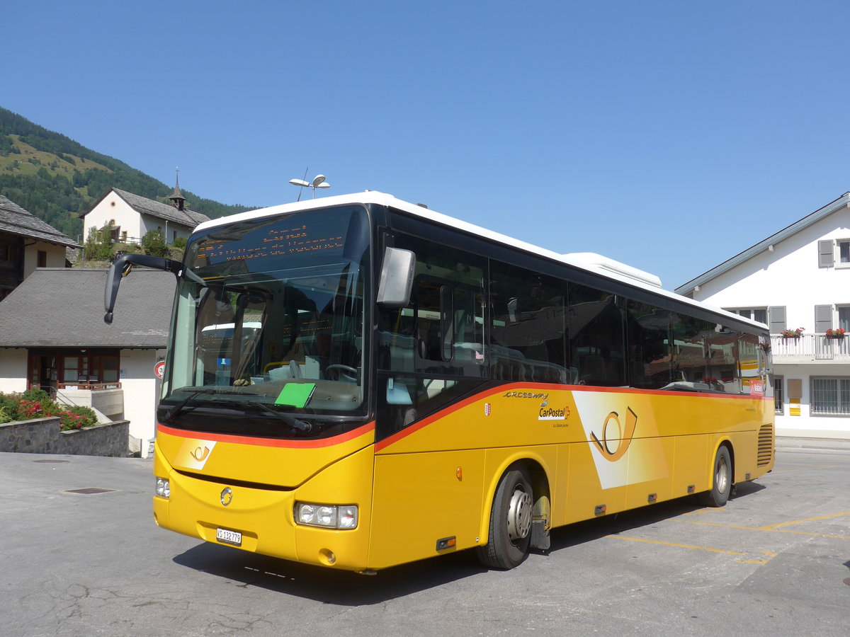 (184'177) - TSAR, Sierre - VS 132'779 - Irisbus (ex PostAuto Wallis Nr. 17) am 25. August 2017 in Vissoie, Post