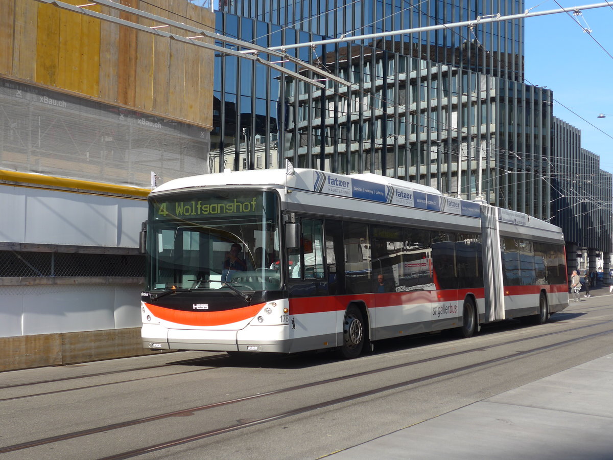 (185'949) - St. Gallerbus, St. Gallen - Nr. 178 - Hess/Hess Gelenktrolleybus am 19. Oktober 2017 beim Bahnhof St. Gallen