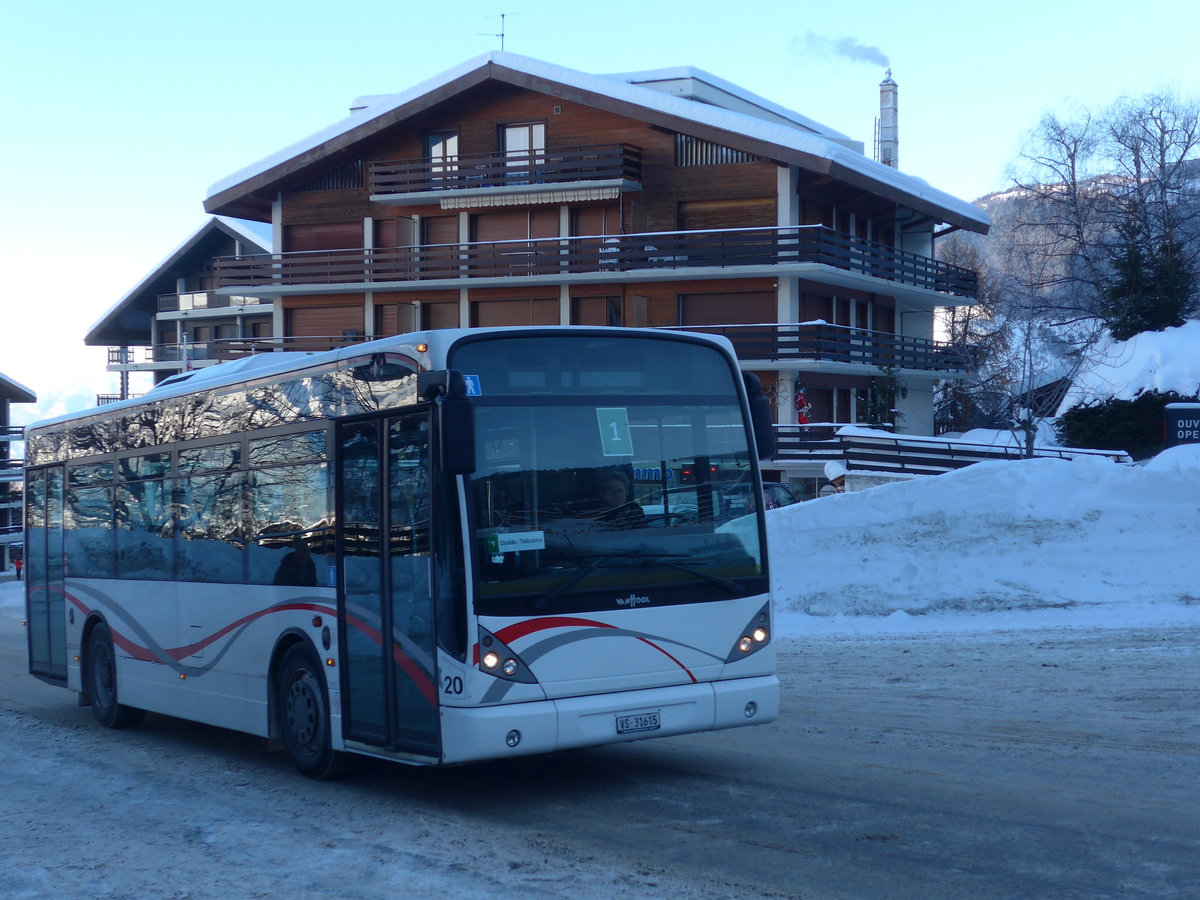 (186'984) - Lathion, Sion - Nr. 20/VS 31'615 - Van Hool (ex CAM Monaco/MC) am 17. Dezember 2017 in Haute-Nendaz, Tlcabine