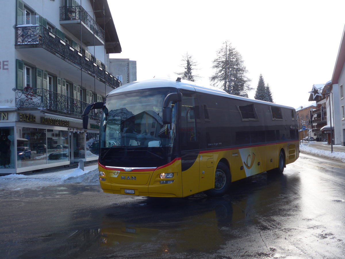 (187'571) - PostAuto Graubnden - GR 173'207 - MAN am 1. Januar 2018 in Lenzerheide, Post