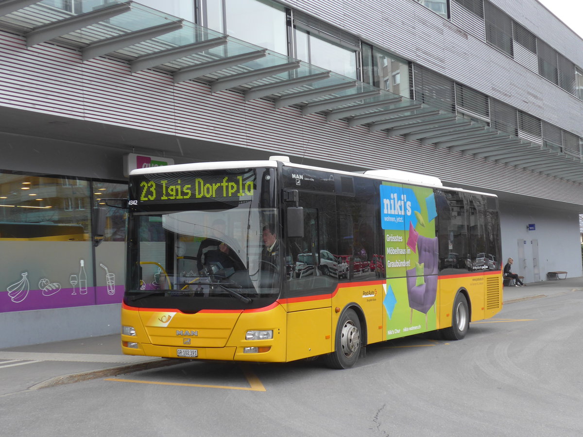 (188'097) - Gessinger, Bad Ragaz - GR 102'391 - MAN/Gppel am 3. Februar 2018 beim Bahnhof Landquart